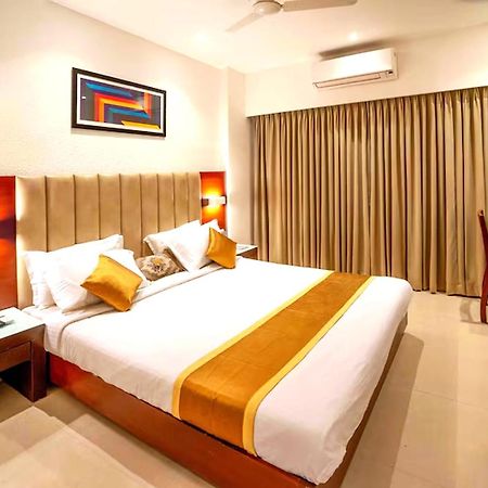 Hotel Hills Park Pathanāmthitta Exterior foto